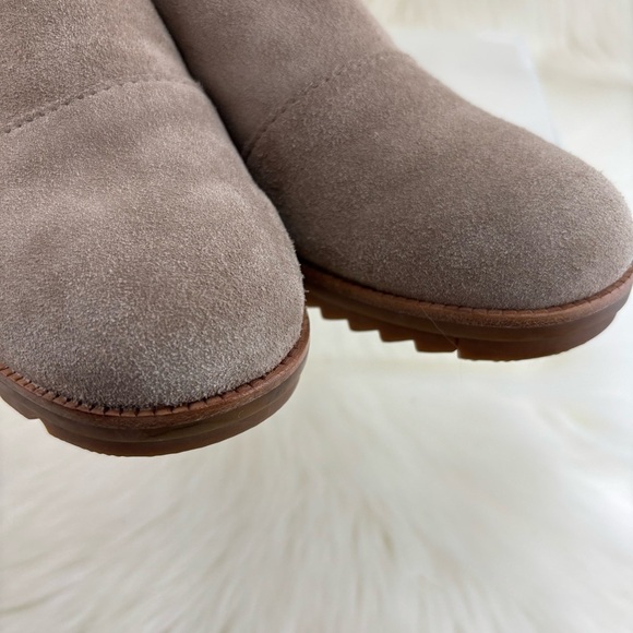 Sorel Taupe Suede Ankle Booties with Low Heel Size 7 Woman - Picture 10 of 11